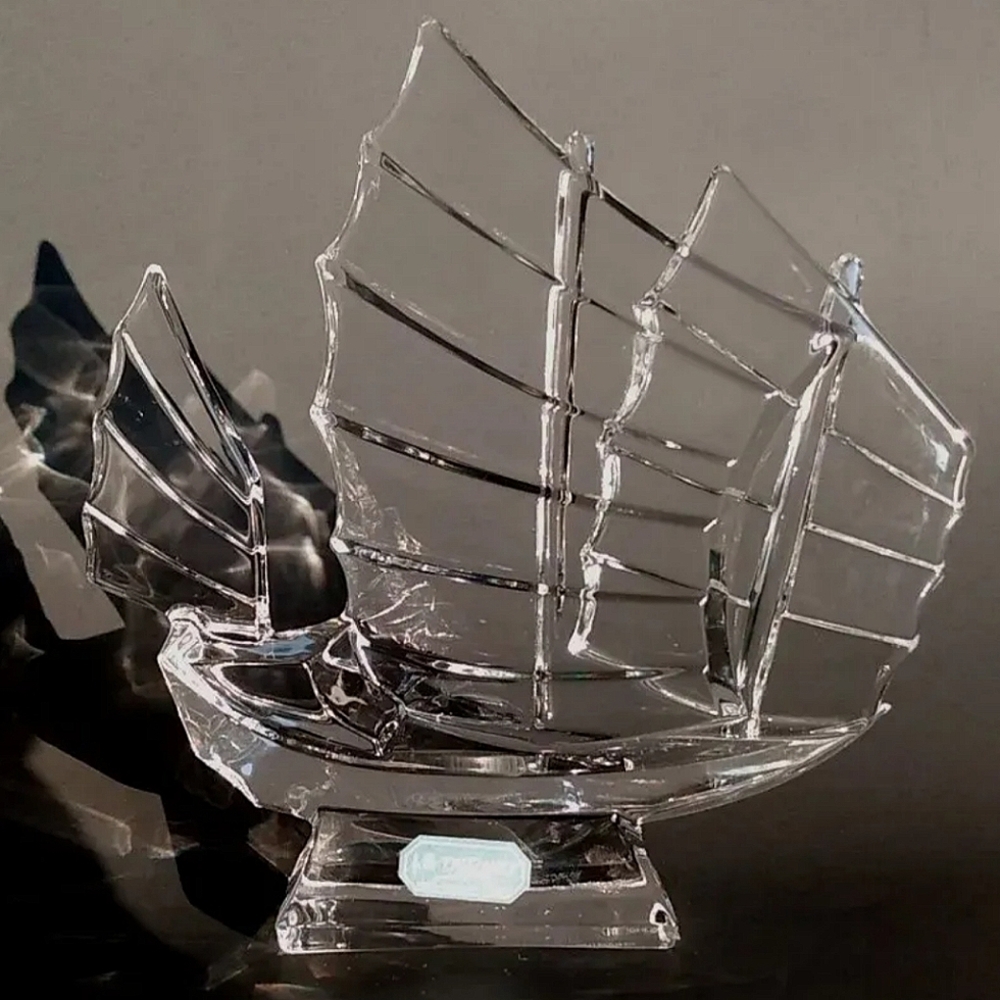 Vintage J G Durand France Crystal Junk Chinese Boat Figurine Nautical glass